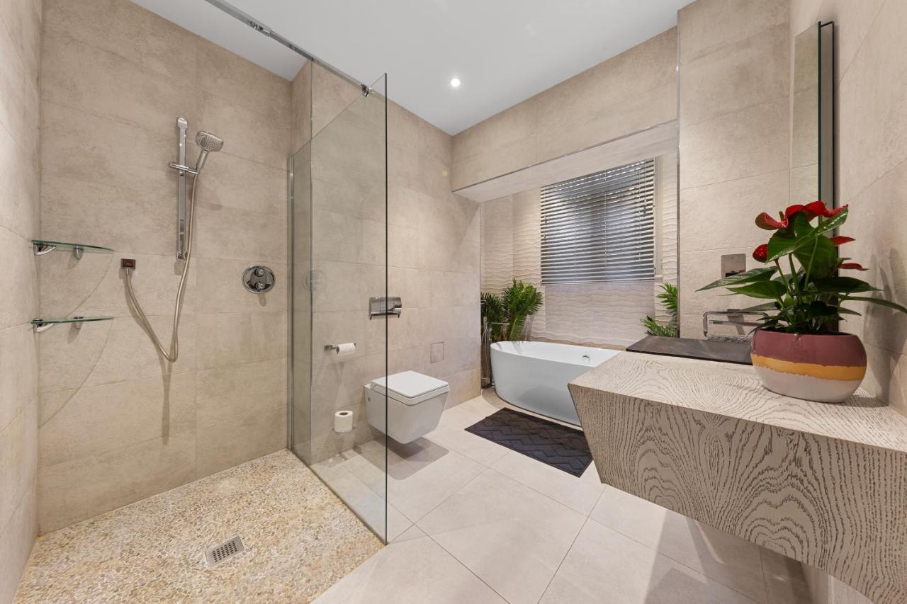 Apartament Harrods 2 Bed Lux Flat W/Patio Londyn Zewnętrze zdjęcie