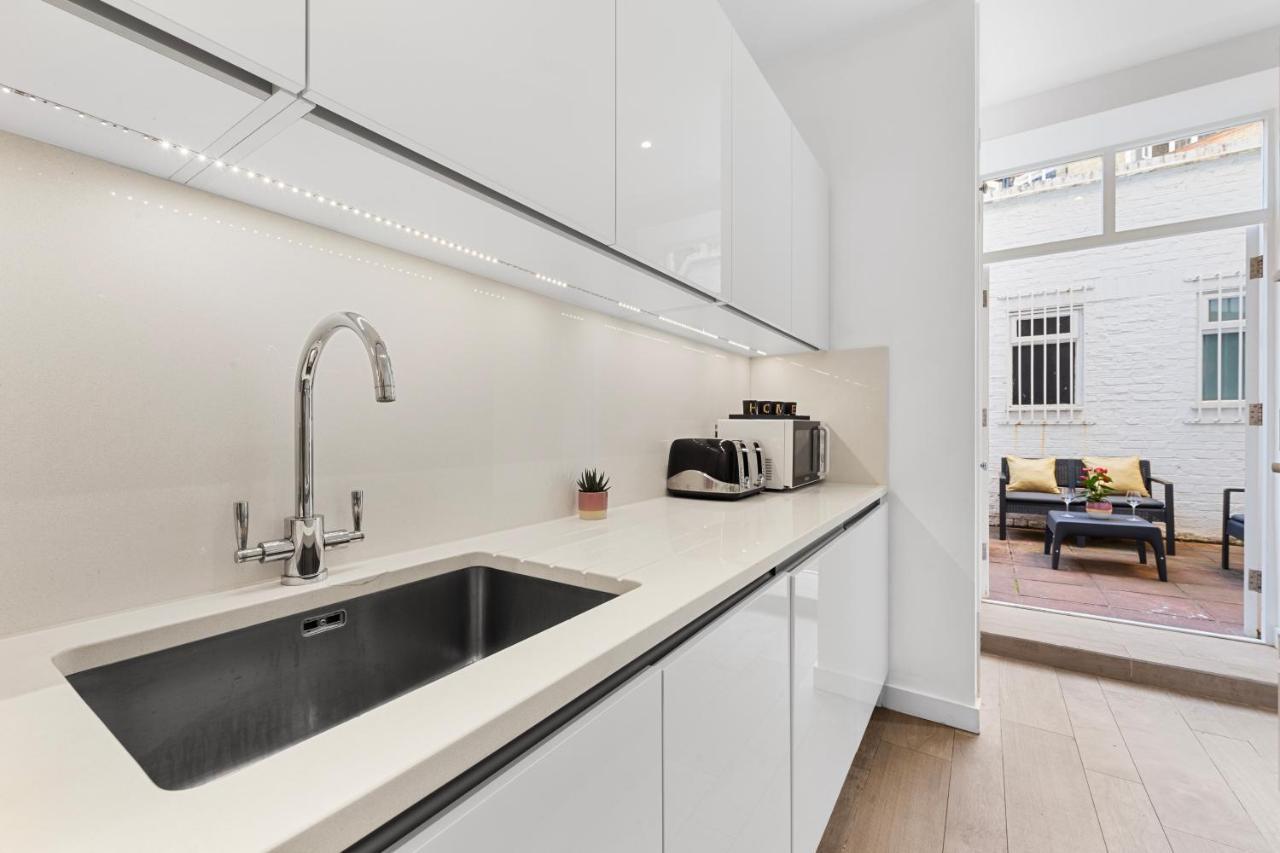 Apartament Harrods 2 Bed Lux Flat W/Patio Londyn Zewnętrze zdjęcie